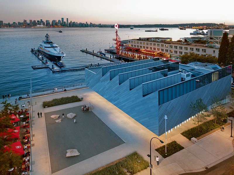 ThePolygonGallery@GlobalduniyaCanada