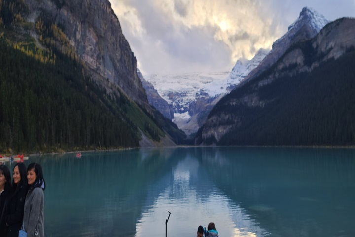 Personal Retreat: 7 Days of Bliss in the Canadian Rockies@Globalduniya