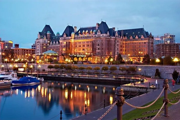 3-Day Vancouver City Tour Package With Whistler and Victoria Optional Private @ Globalduniya